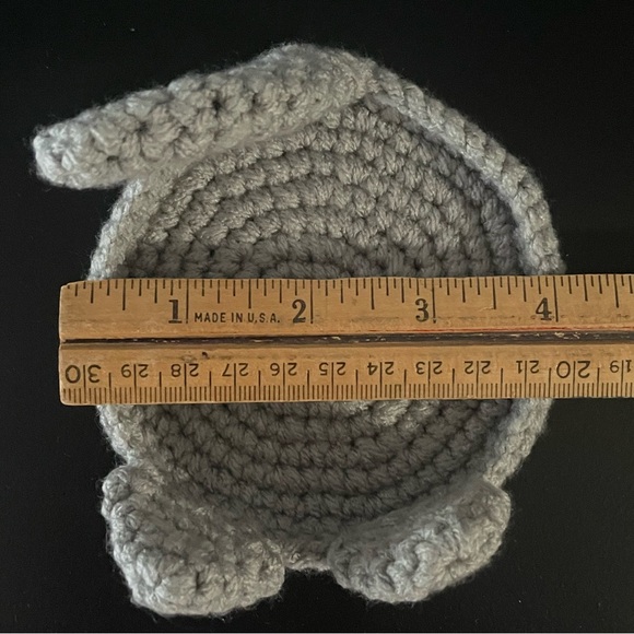 New Handmade Gray Cat Crochet Coaster - Picture 5 of 8